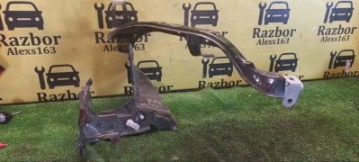 Планка суппорта радиатора верхняя Toyota RAV4 2013 40