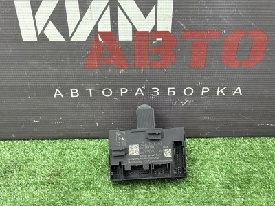 Блок комфорта двери Skoda Octavia 2013 A7
