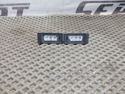 Плафоны подсветки номерного знака Audi S5 2013 8T
