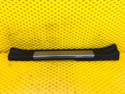 Накладка на порог Nissan Fuga 2007 Y50