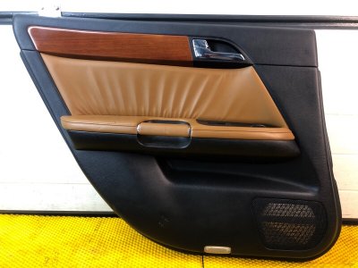 Обшивка двери (карта) Nissan Fuga 2007 Y50