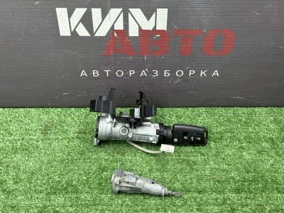 Замок зажигания, личинка двери и ключ Skoda Octavia 2013 A7