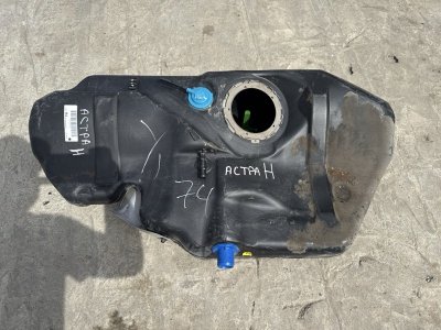 Бак топливный Opel Astra H