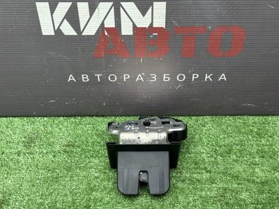 Замок крышки багажника Skoda Octavia 2013 A7