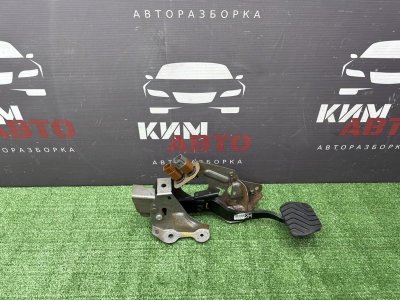 Педаль тормоза АКПП Nissan QASHQAI 2016 J11