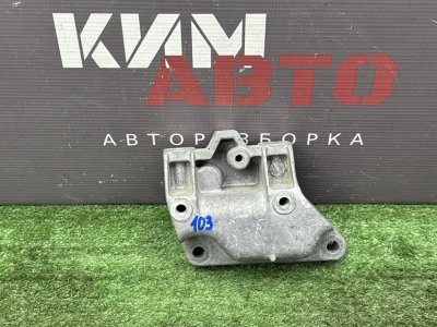 Кронштейн кпп Skoda Octavia A4