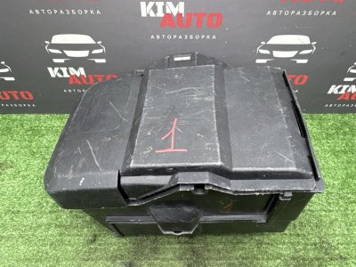 Короб аккумулятора Ford Focus 2