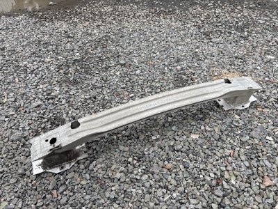 Усилитель бампера Opel Astra 2011 J