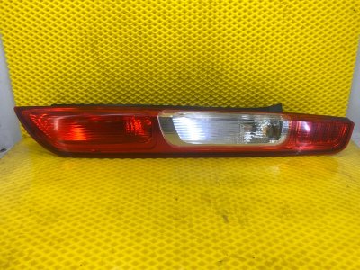 Фонарь задний правый Ford Focus 2