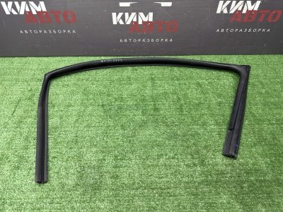 Уплотнитель стекла направляющий Kia Ceed 3 2021 SW