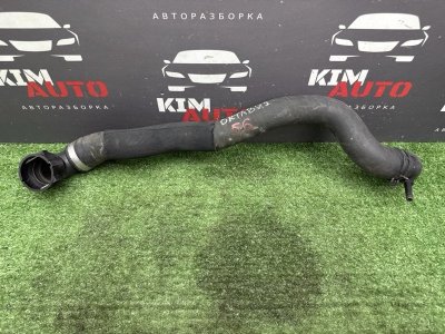 Патрубок радиатора Skoda Octavia A5