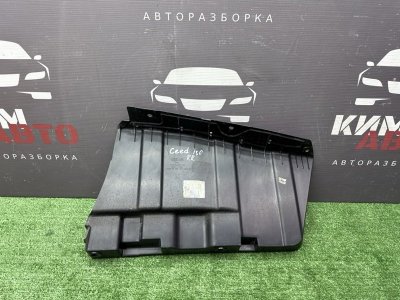 Пыльник бампера Kia Ceed 3 2021 SW