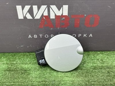 Лючок бензобака с крышкой Skoda Fabia 1