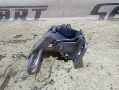 Петля двери нижняя Audi A4 2006 B7