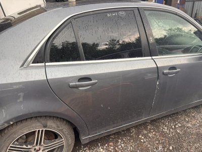 Дверь Cadillac BLS 2008