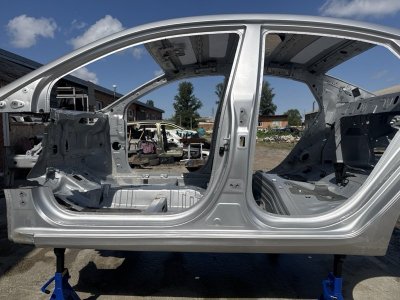 Порог со стойкой Hyundai Solaris 2 2017 HCR