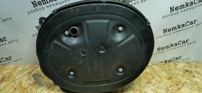 Корпус воздушного фильтра Mercedes W124 1989 E260