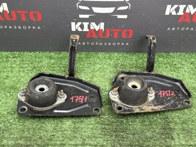 Подушка АКПП Peugeot 307