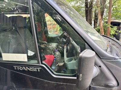 Стекло Ford Transit 2010