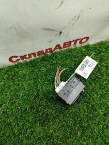 Блок управления зеркалами NISSAN Cube 2007 BZ11