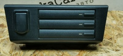 Подкассетник Mercedes W124 1994 Седан