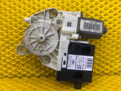 Моторчик стеклоподъемника передней правой двери Ford Focus 2