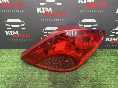 Фонарь в крыло Peugeot 207