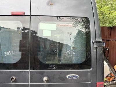 Стекло Ford Transit 2010