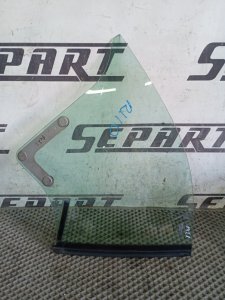 Стекло боковое Audi S5 2010 8T