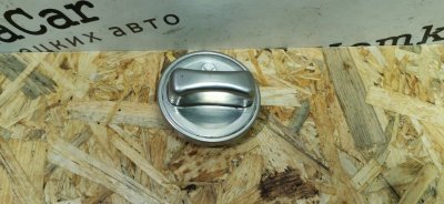 Крышка топливного бака Mercedes W124 1992