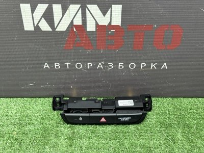 Кнопка аварийной сигнализации Kia Ceed 3 2021 SW