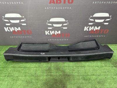 Накладка замка багажника Fiat Punto