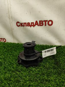 Крепление запасного колеса Audi A4 2010 8KС