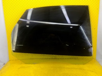 Стекло двери заднее правое Ford Focus 2