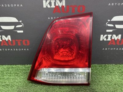 Фонарь в крышку багажника Toyota Land Cruiser 200
