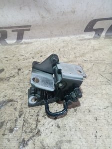 Петля двери нижняя Audi A6 2007 C6