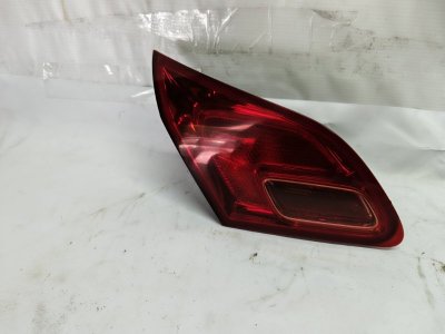 Фонарь Opel Astra 2011 J