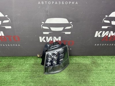 Фонарь Mitsubishi Outlander 2