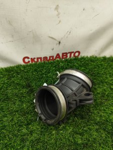 Патрубок воздушного фильтра Honda Civic 2009 FD1