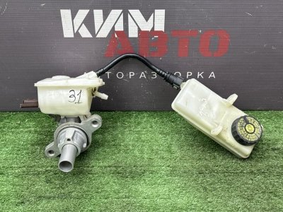 Главный тормозной цилиндр с бочком Citroen C 4