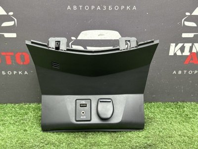 Блок usbaux Nissan QASHQAI 2016 J11