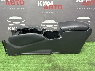 Центральная консоль с подлокотником и воздуховодами Nissan QASHQAI 2016 J11