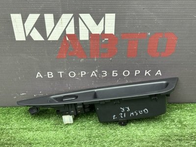 Кнопка стеклоподъемника Nissan QASHQAI 2016 J11