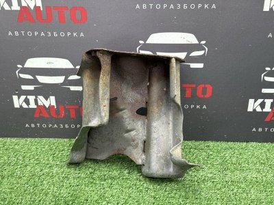 Кронштейн коллектора выпускного Nissan QASHQAI 2016 J11