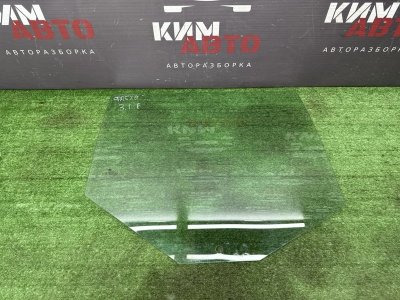 Стекло двери Skoda Fabia 2