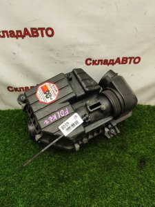 Корпус воздушного фильтра Honda Civic 2009 FD1