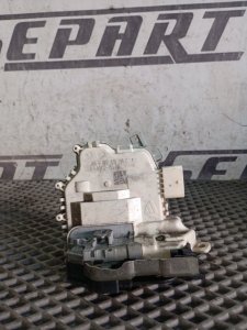 Замок двери Audi S5 2013 8T