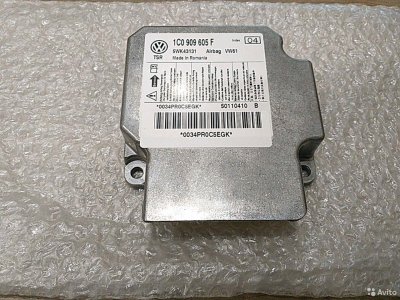 Электронный блок SRS Volkswagen 1C0909605F