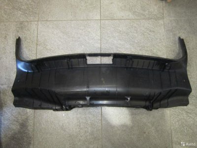 Mazda 3 2009-2013 год (BL) Обивка панели задка