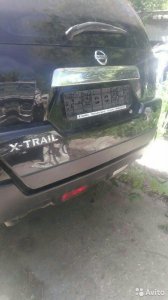 Накладка двери багажника Nissan X-Trail T31